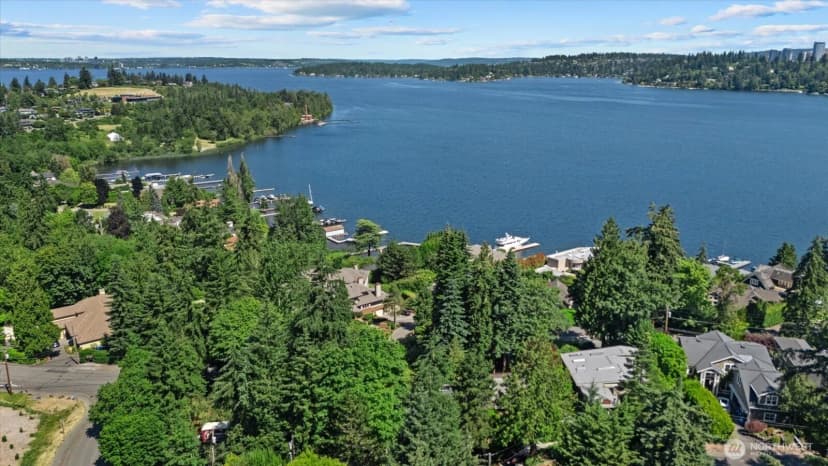 Property photo for 3006 89th Place Se, Mercer Island photo 37