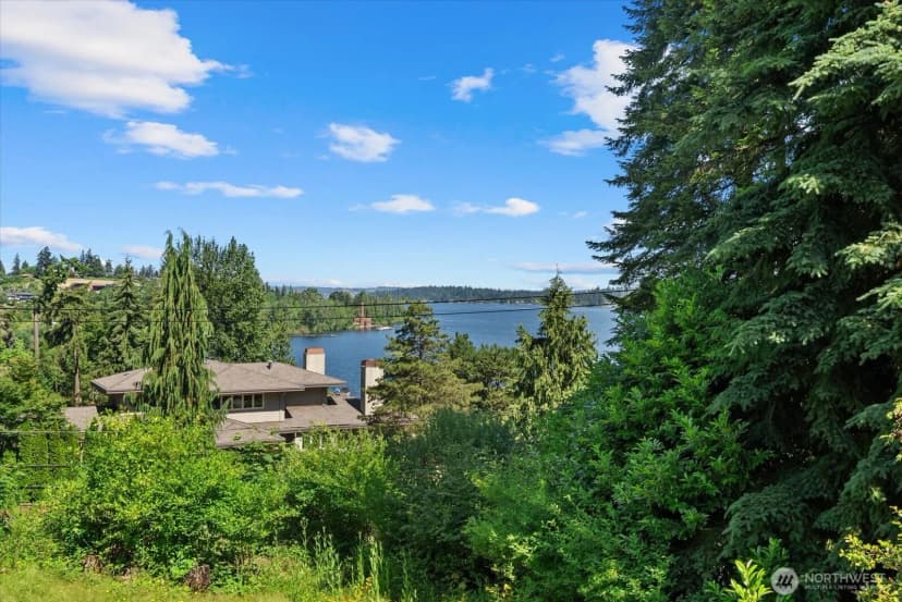 Property photo for 3006 89th Place Se, Mercer Island photo 31
