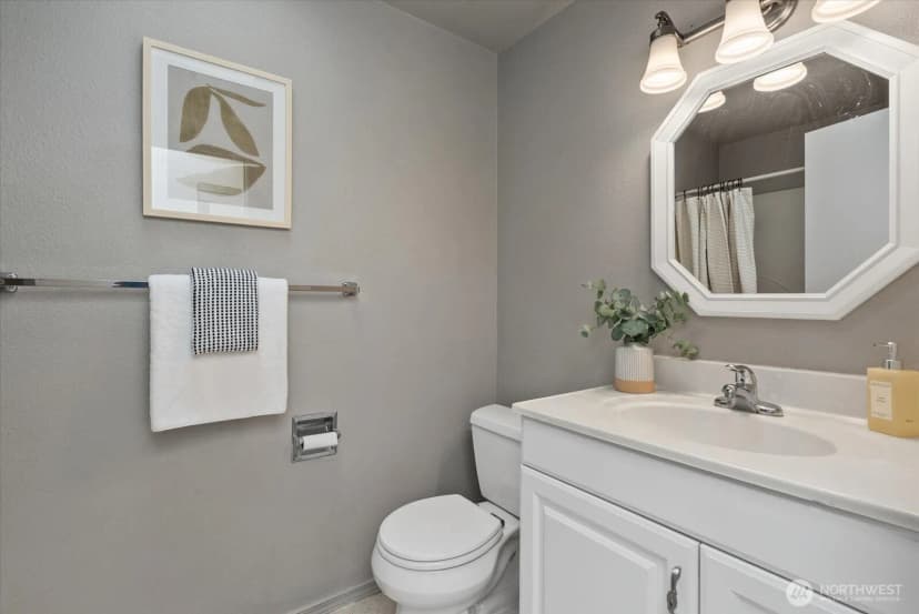 Property photo for 3006 89th Place Se, Mercer Island photo 20