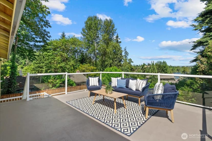 Property photo for 3006 89th Place Se, Mercer Island photo 30