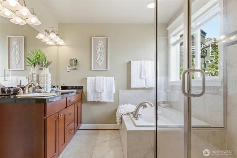 Property photo for 1125 Lake Washington Boulevard S, Seattle photo 27