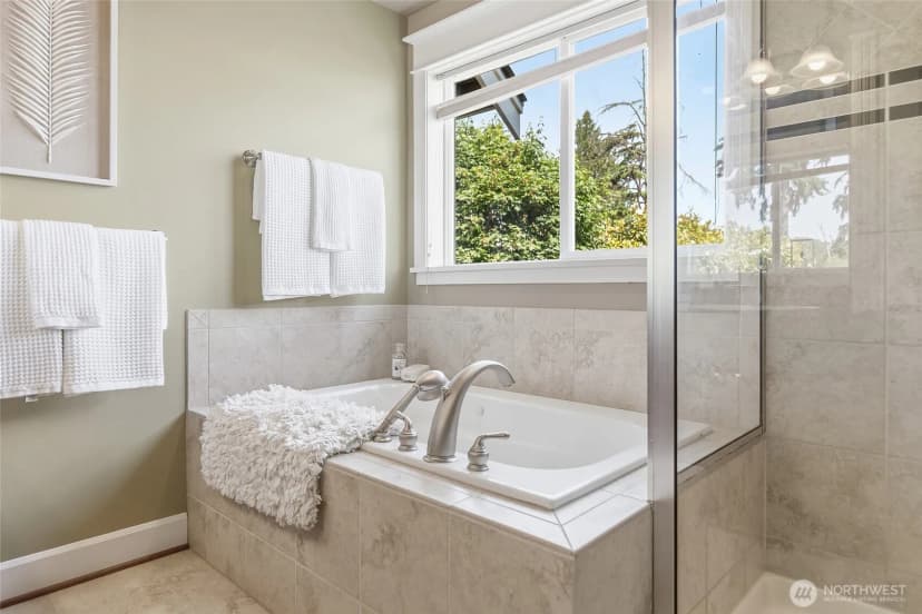 Property photo for 1125 Lake Washington Boulevard S, Seattle photo 29