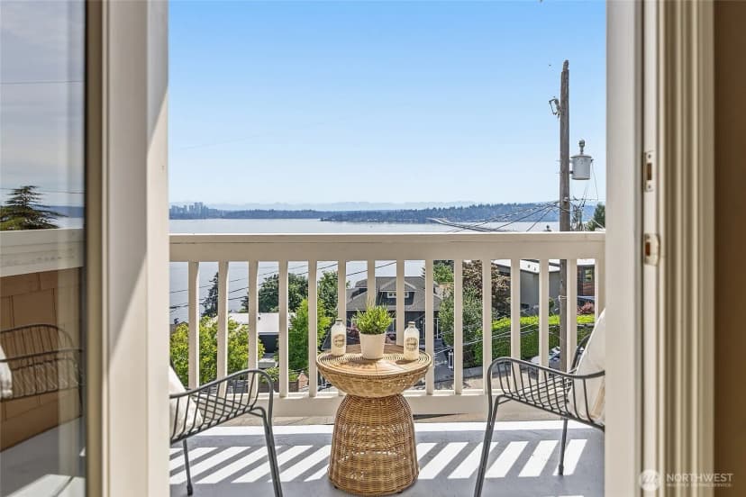 Property photo for 1125 Lake Washington Boulevard S, Seattle photo 26