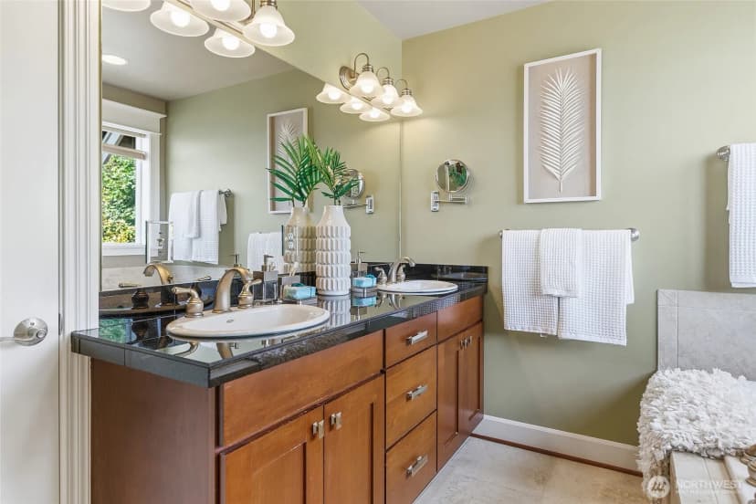 Property photo for 1125 Lake Washington Boulevard S, Seattle photo 28