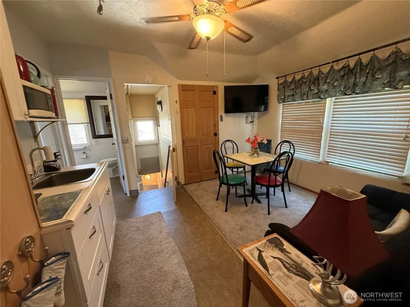 Property photo for 914 Pacific Avenue, Bremerton photo 19
