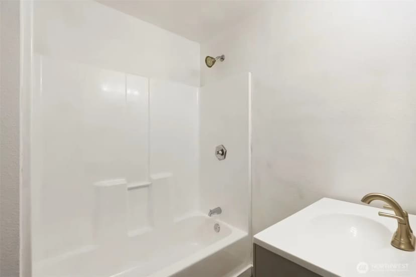 Property photo for 272 State Route 107, Montesano photo 22