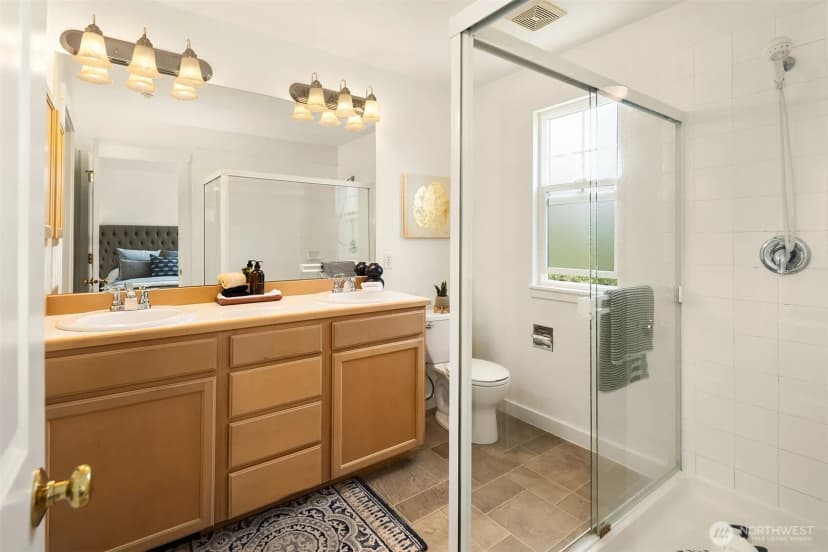 Property photo for 15428 135th Place Ne #36b, Woodinville photo 17