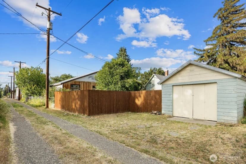 Property photo for 309 N Elliott Street, Ellensburg photo 25