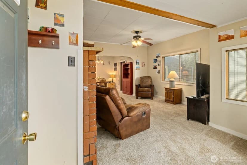 Property photo for 309 N Elliott Street, Ellensburg photo 4