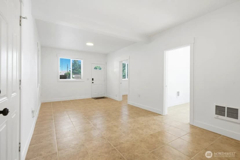 Property photo for 904 E La Salle, Yakima photo 5