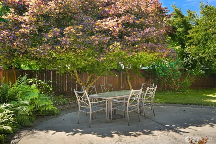 Property photo for 875 N Park Street, Lynden photo 26