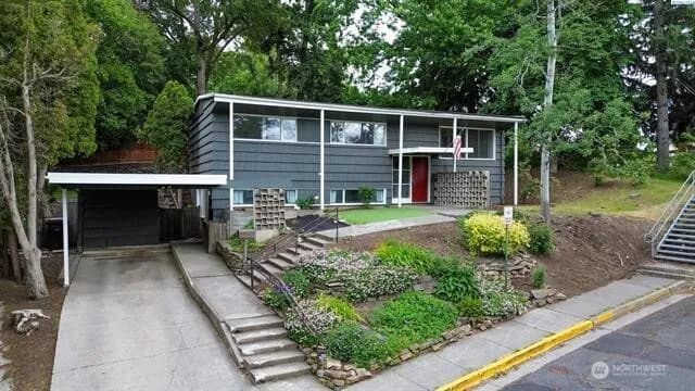 Property photo for 1000 Ne Duncan Lane, Pullman photo 2