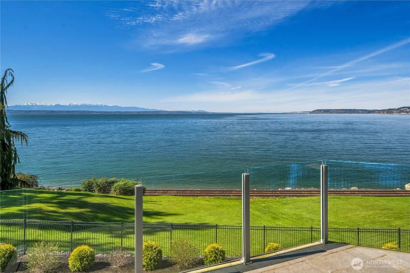 Property photo for 16404 75th Place W, Edmonds photo 8