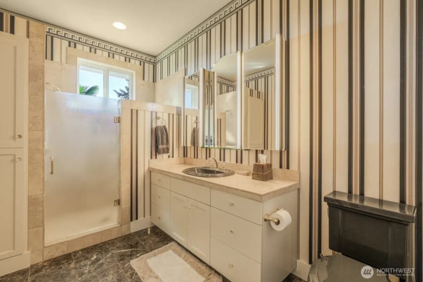 Property photo for 211 Alderwood Drive, Chehalis photo 26