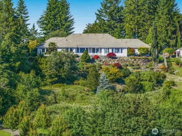 Property photo for 211 Alderwood Drive, Chehalis photo 3