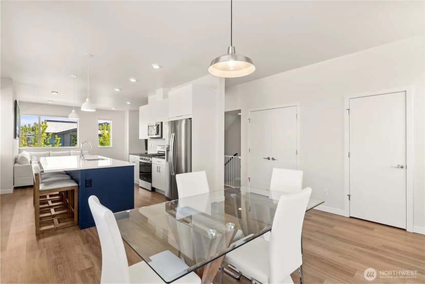 Property photo for 32675 Madrona Avenue Se, Black Diamond photo 7