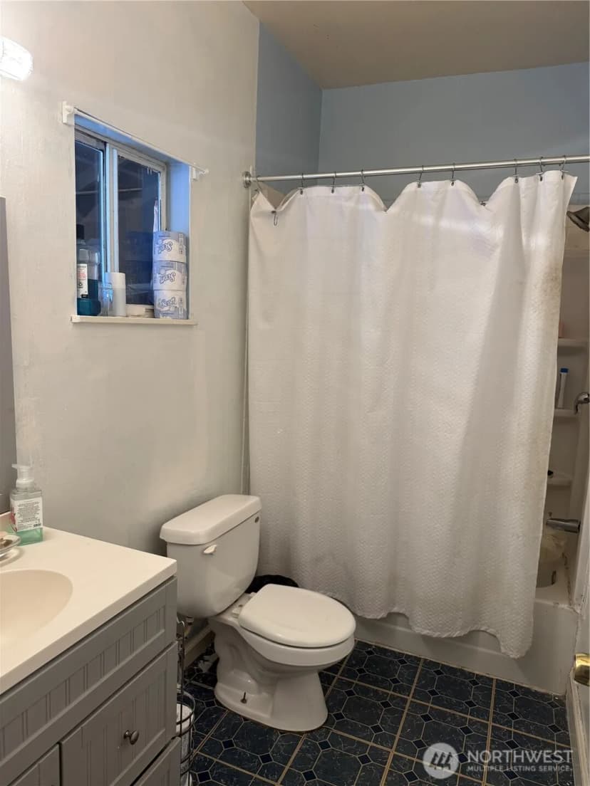 Property photo for 3926 S Warsaw Street, Seattle photo 12