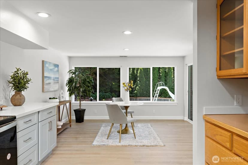 Property photo for 18226 62nd Avenue Ne, Kenmore photo 32