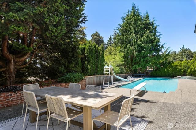 Property photo for 18226 62nd Avenue Ne, Kenmore photo 5