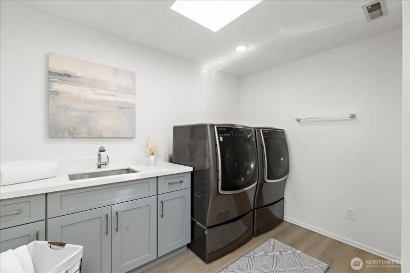 Property photo for 18226 62nd Avenue Ne, Kenmore photo 28
