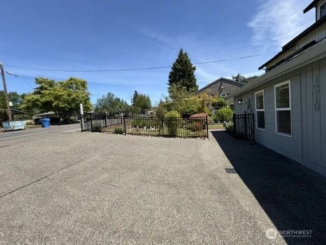 Property photo for 1216 Wheeler Street S, Tacoma photo 40