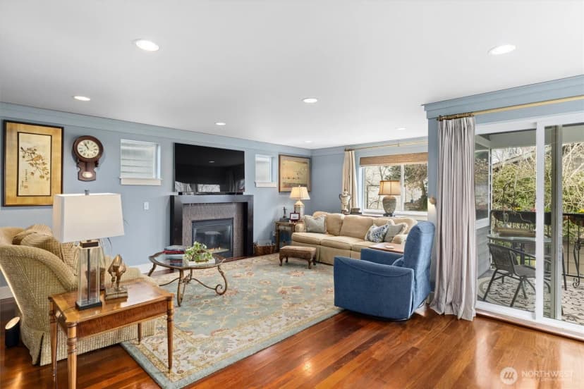 Property photo for 3414 33rd Avenue Sw, Seattle photo 10