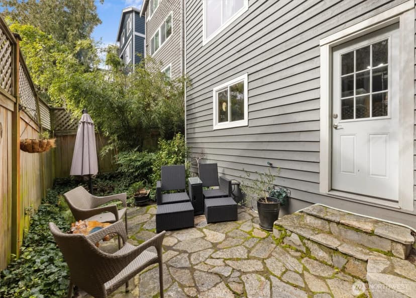Property photo for 3414 33rd Avenue Sw, Seattle photo 24