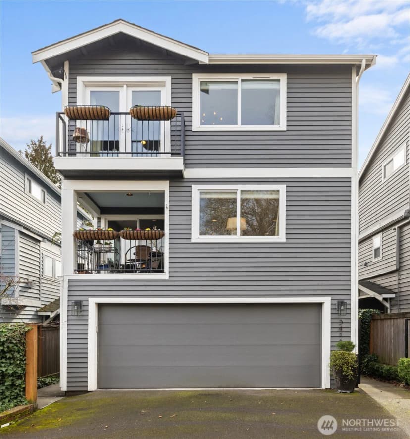 Property photo for 3414 33rd Avenue Sw, Seattle