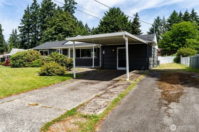Property photo for 3 Fir Glen Drive Sw, Lakewood