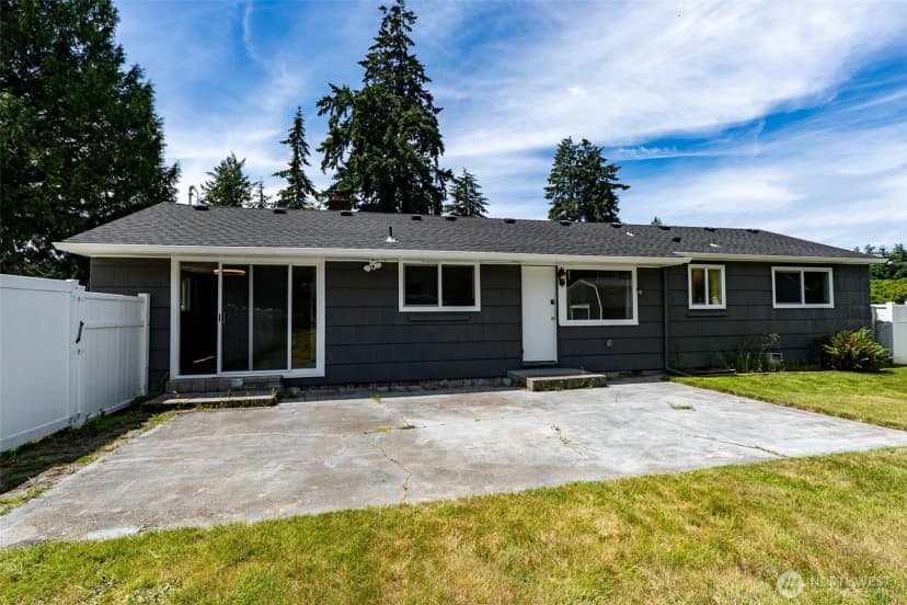 Property photo for 3 Fir Glen Drive Sw, Lakewood photo 28