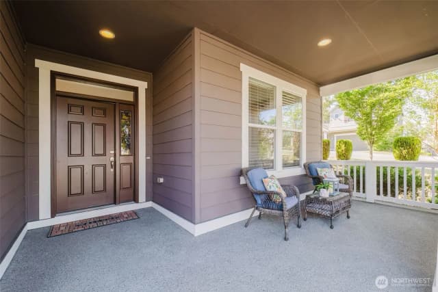 Property photo for 34103 10th Court Sw, Federal Way photo 2