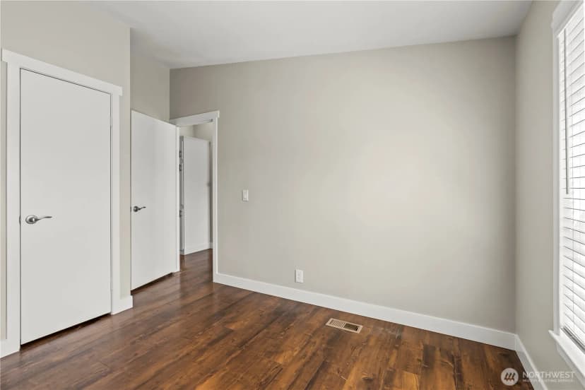 Property photo for 1112 Long Road #5, Centralia photo 10