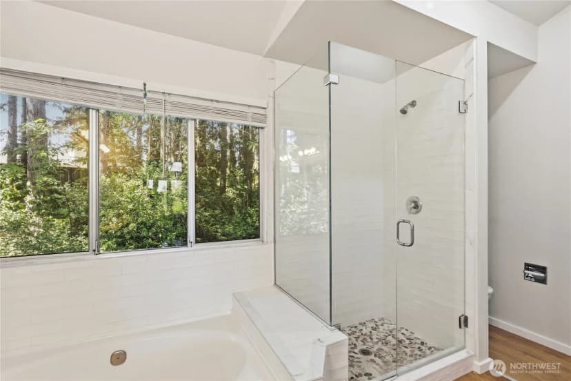 Property photo for 10715 Hillsboro Drive Nw, Silverdale photo 20