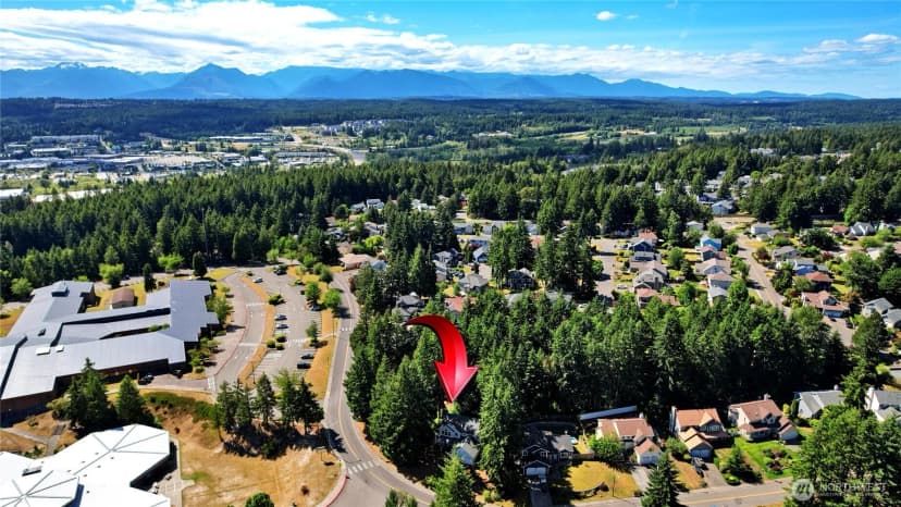Property photo for 10715 Hillsboro Drive Nw, Silverdale photo 39