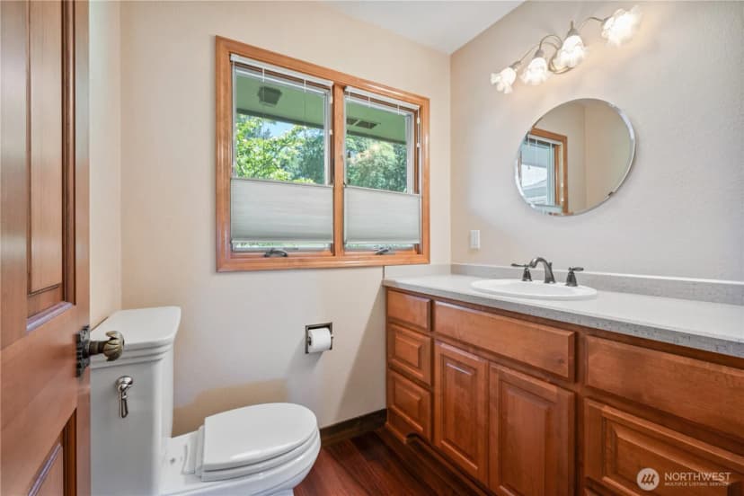 Property photo for 18 Island View Lane, Cathlamet photo 17