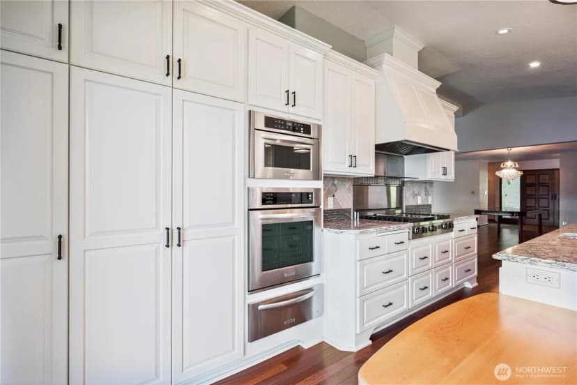 Property photo for 18 Island View Lane, Cathlamet photo 9