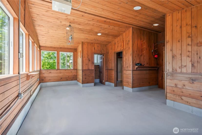 Property photo for 18 Island View Lane, Cathlamet photo 28