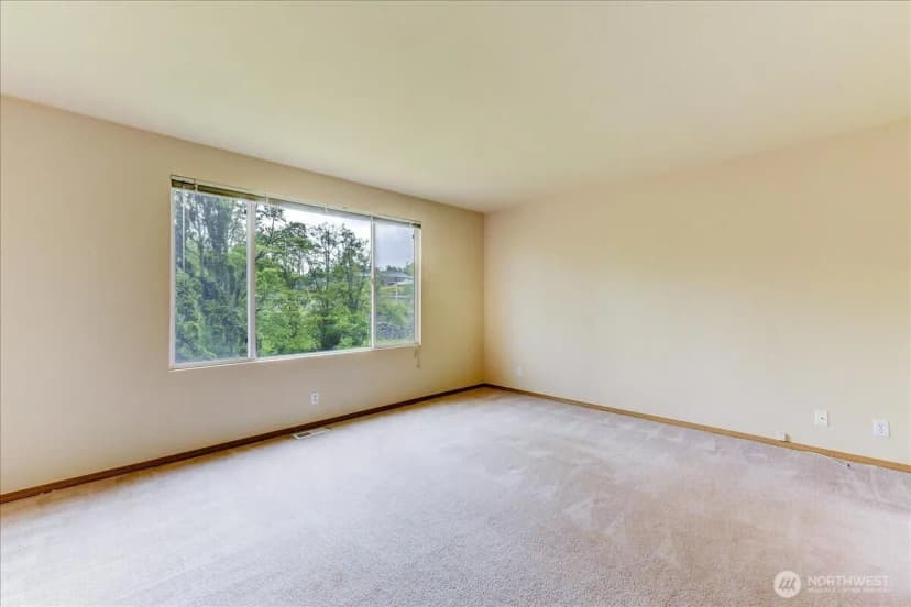 Property photo for 7001 60th Place Ne, Marysville photo 16