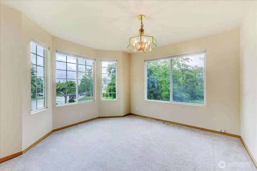 Property photo for 7001 60th Place Ne, Marysville photo 6