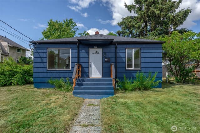 Property photo for 1425 S 52nd Street, Tacoma