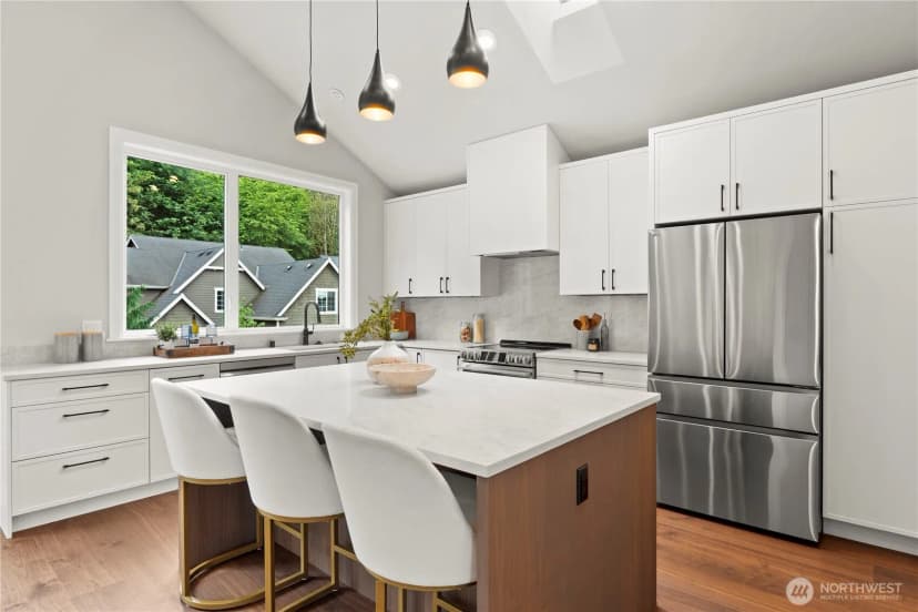 Property photo for 529 Se Bush Street #b, Issaquah photo 7
