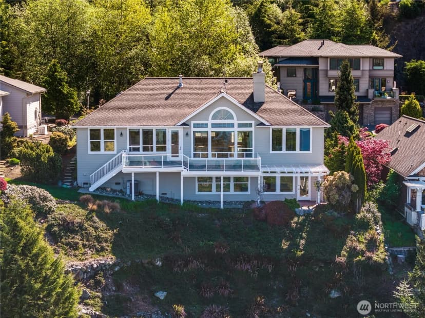 Property photo for 4116 Marine Heights Way, Anacortes photo 3