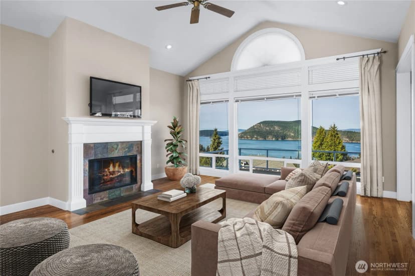 Property photo for 4116 Marine Heights Way, Anacortes photo 6