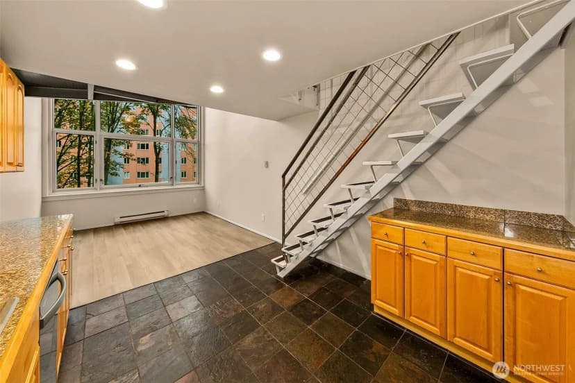 Property photo for 1000 Union Street #205, Seattle photo 10