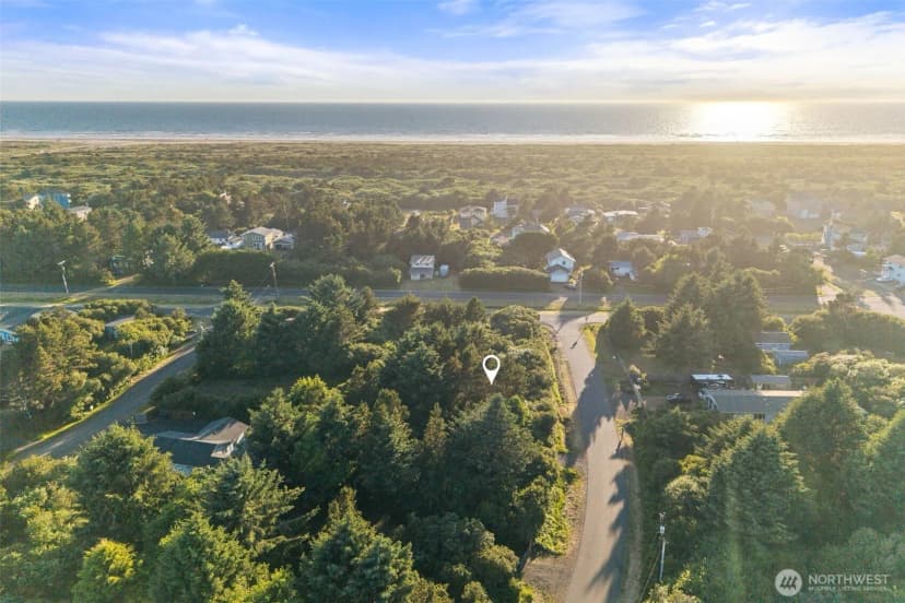Property photo for 193 N Narwhal Loop Nw, Ocean Shores photo 9
