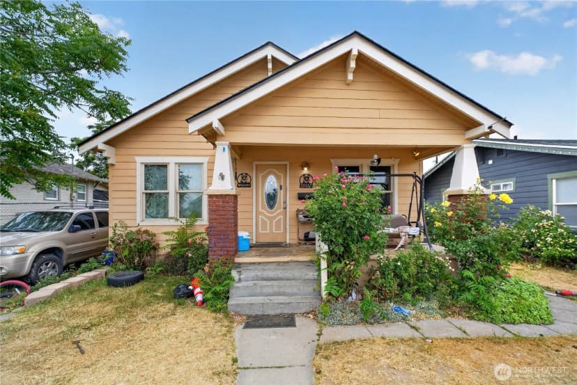 Property photo for 1002 Methow Street, Wenatchee