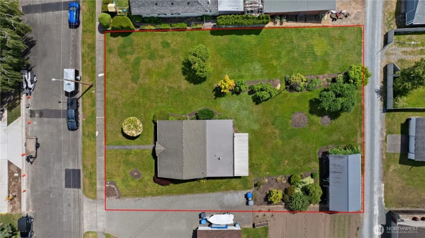 Property photo for 926 6th Avenue Sw, Puyallup photo 34
