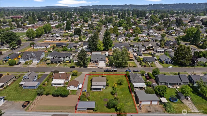 Property photo for 926 6th Avenue Sw, Puyallup photo 35