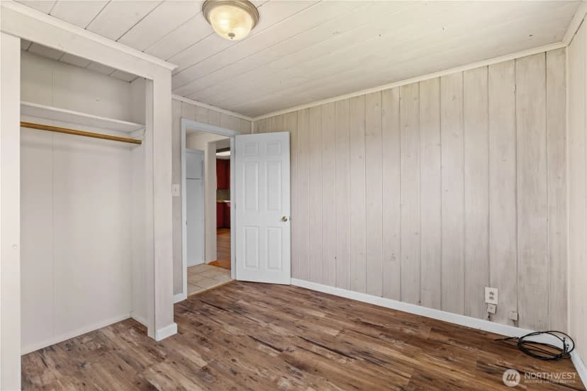 Property photo for 926 6th Avenue Sw, Puyallup photo 20