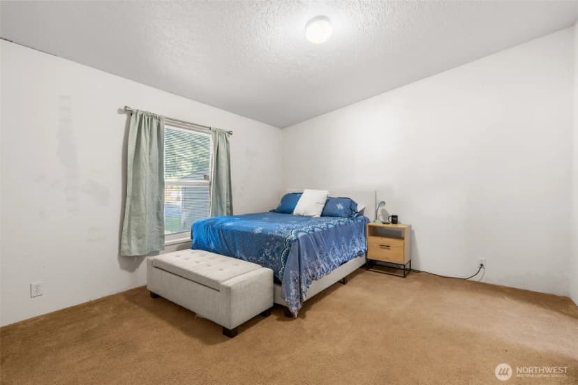 Property photo for 1024 Lincoln Avenue E, Tenino photo 16